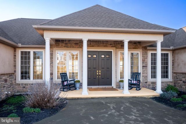 8419 CARPET RD, New Tripoli, PA 18066