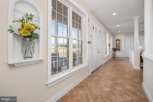 8419 CARPET RD, New Tripoli, PA 18066