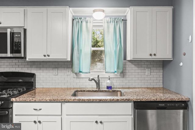 964 AUBEL RD, Delta, PA 17314