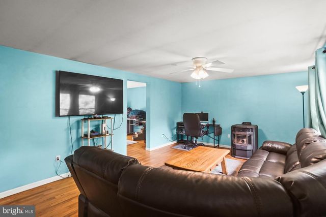 964 AUBEL RD, Delta, PA 17314