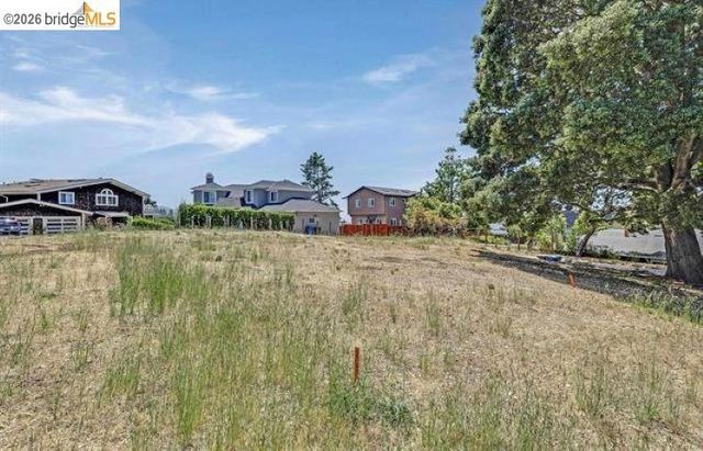 8246 Terrace Dr, El Cerrito, CA 94530