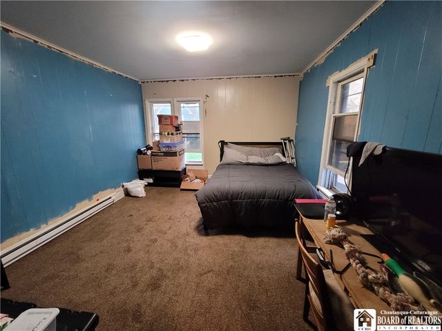 17 Columbia Avenue, Jamestown, NY 14701