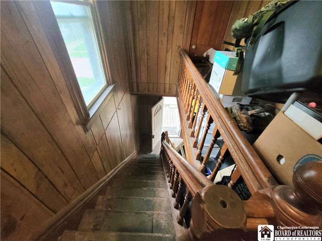 17 Columbia Avenue, Jamestown, NY 14701