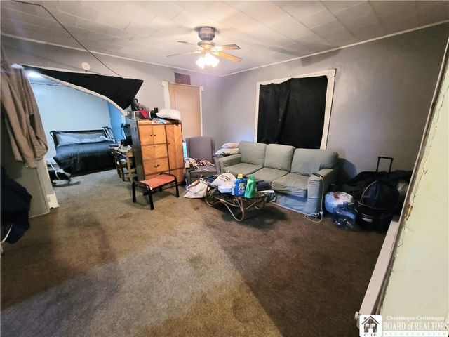 17 Columbia Avenue, Jamestown, NY 14701