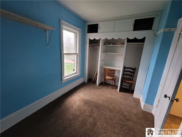17 Columbia Avenue, Jamestown, NY 14701