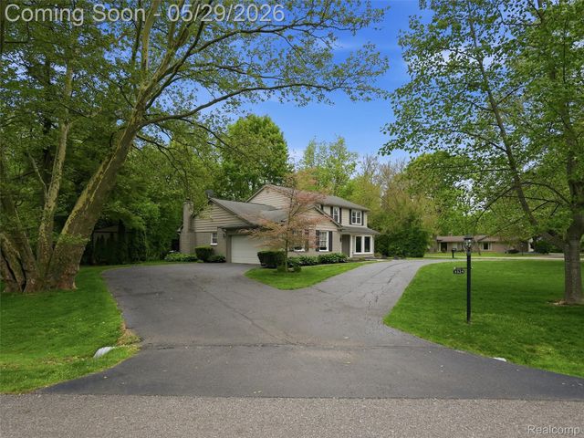 3324 Hartslock Woods Drive, West Bloomfield Charter Township, MI 48322