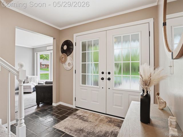 3324 Hartslock Woods Drive, West Bloomfield Charter Township, MI 48322