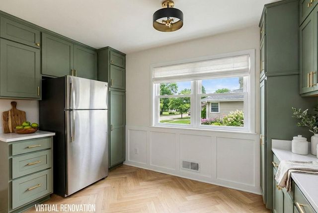 5806 W 75th Street, Prairie Village, KS 66208