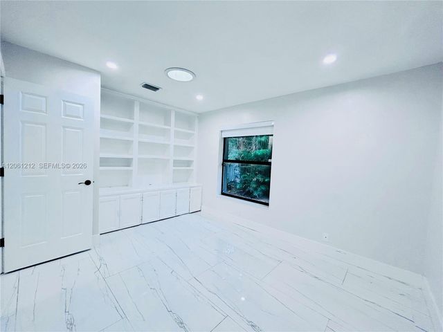2560 Calamondin Circle, Coconut Creek, FL 33063