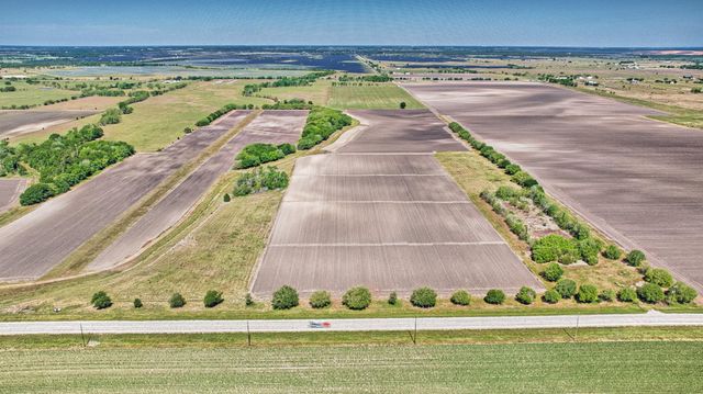 000 Fm 1462 Road, Damon, TX 77430