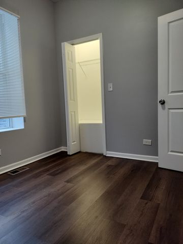 5725 S Green Street 1, Chicago, IL 60621