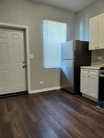 5725 S Green Street 1, Chicago, IL 60621