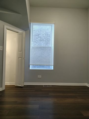 5725 S Green Street 1, Chicago, IL 60621
