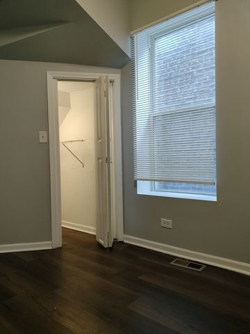 5725 S Green Street 1, Chicago, IL 60621
