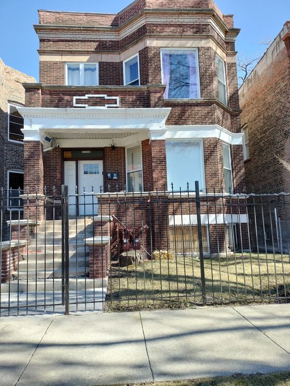 5725 S Green Street 1, Chicago, IL 60621