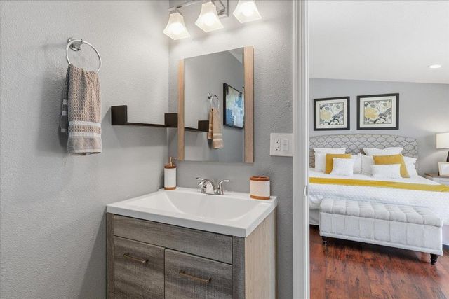 27603 Barcelona Avenue, Hayward, CA 94545