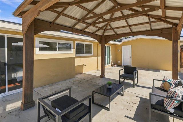 27603 Barcelona Avenue, Hayward, CA 94545