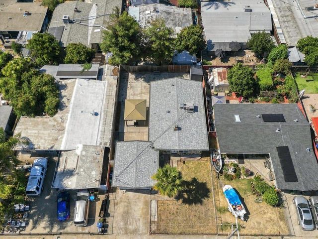 27603 Barcelona Avenue, Hayward, CA 94545