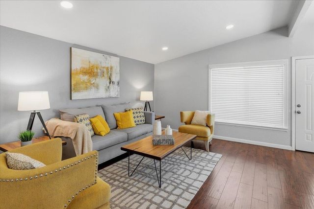 27603 Barcelona Avenue, Hayward, CA 94545