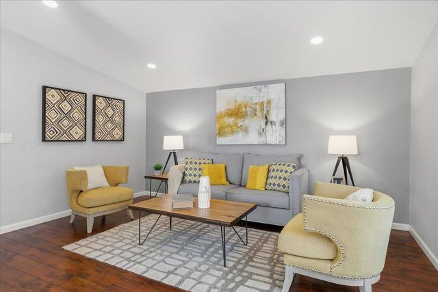 27603 Barcelona Avenue, Hayward, CA 94545