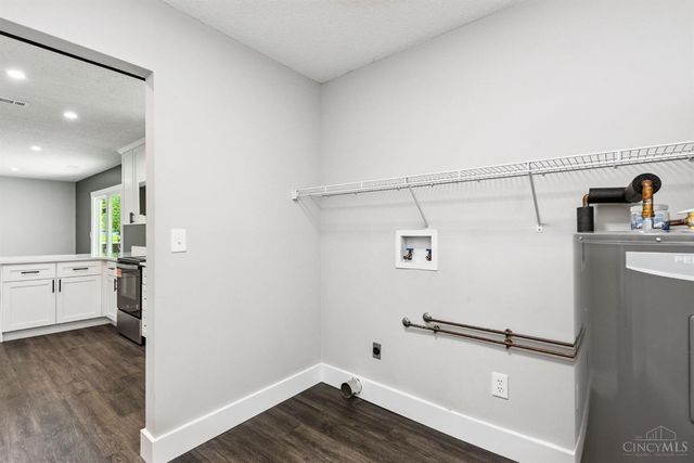 6867 Cozaddale Road, Goshen Twp, OH 45122