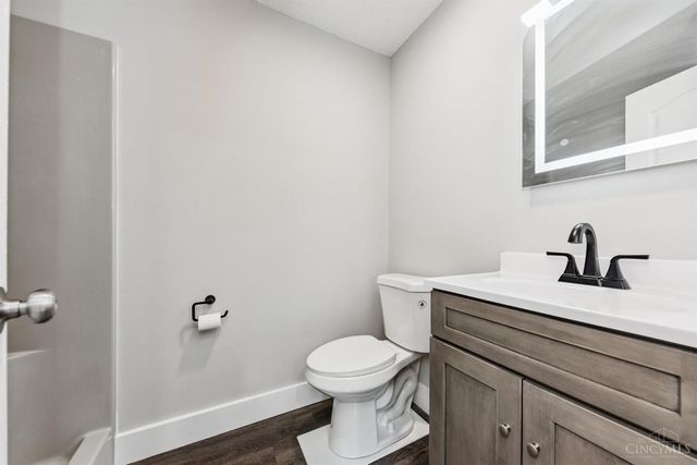 6867 Cozaddale Road, Goshen Twp, OH 45122