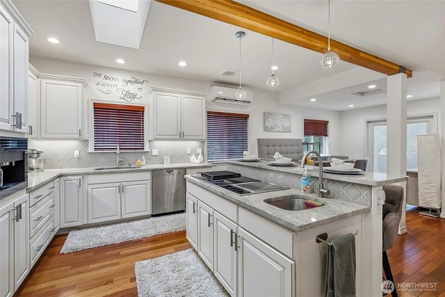 13624 239th SE, Snohomish, WA 98296