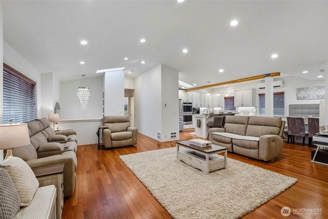 13624 239th SE, Snohomish, WA 98296