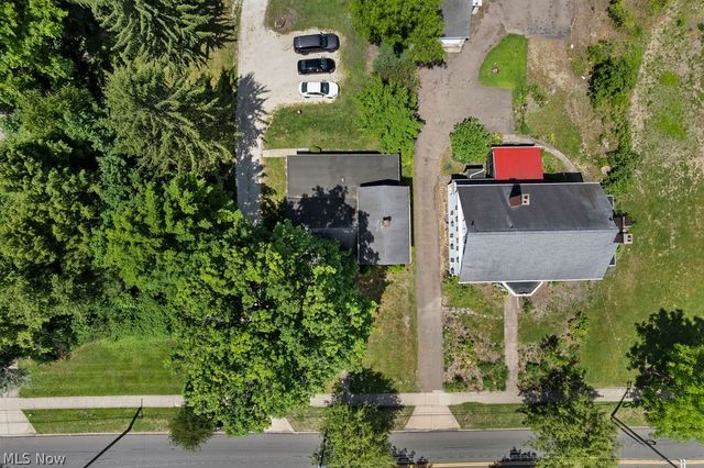 547 E Main Street, Ravenna, OH 44266