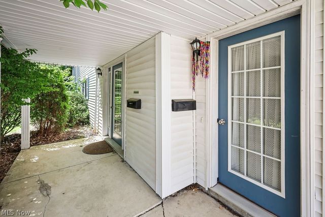 547 E Main Street, Ravenna, OH 44266
