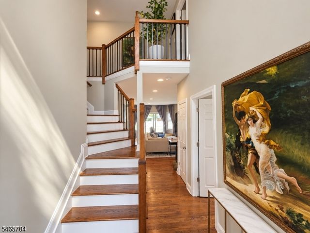 11 Tulip Ct, Kenilworth Boro, NJ 07033