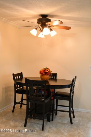 1018 Woodside Dr, Bardstown, KY 40004