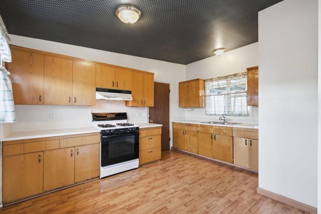 1364 Claudia Avenue, San Mateo, CA 94403