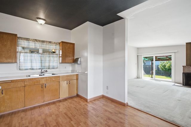 1364 Claudia Avenue, San Mateo, CA 94403