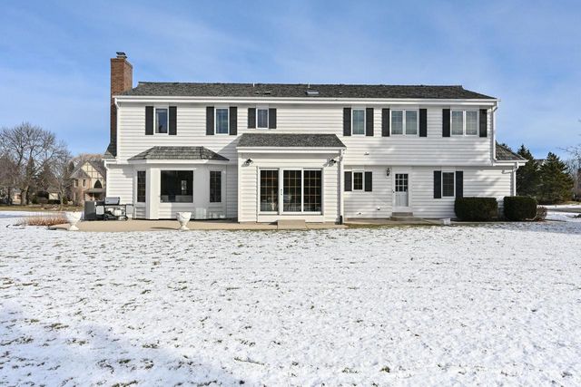 133 E Beechwood DRIVE, Mequon, WI 53092