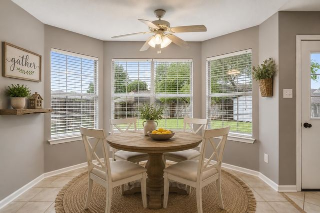 1487 BERINGER DR, Cordova, TN 38018