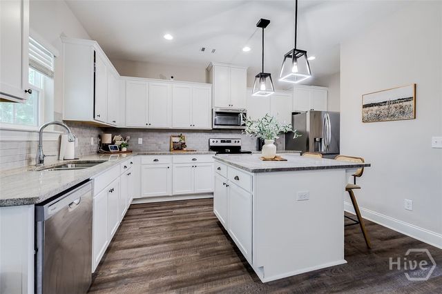 84 Oakmont Drive, Guyton, GA 31312