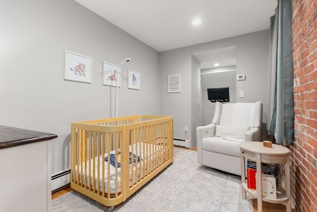 277 Beacon St 1A, Boston, MA 02116