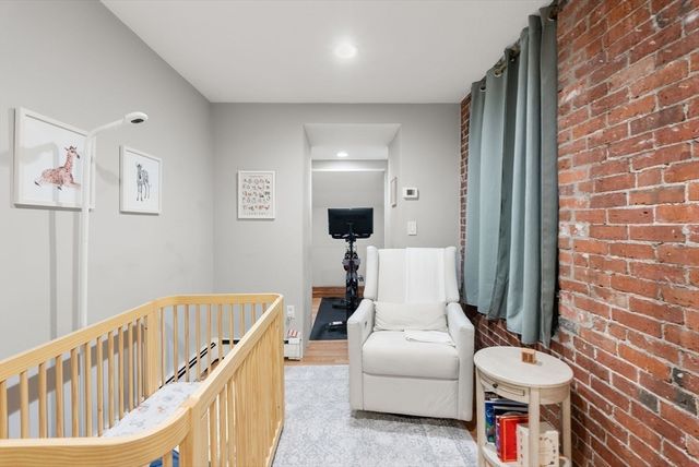 277 Beacon St 1A, Boston, MA 02116