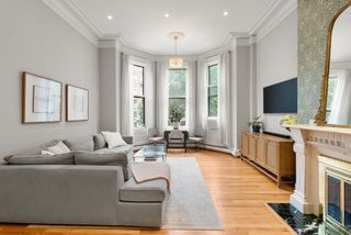 277 Beacon St 1A, Boston, MA 02116