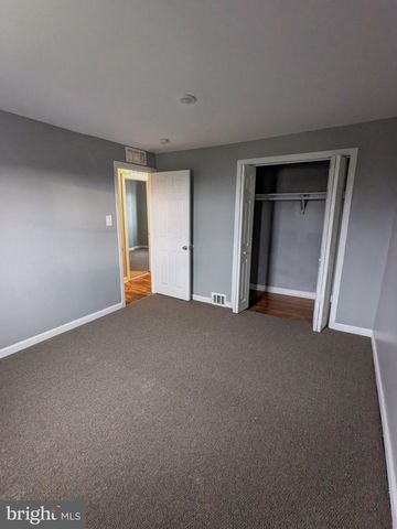 30 BEDFORD DR, Wilmington, DE 19809