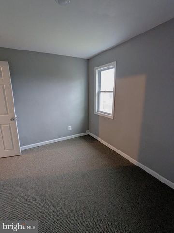 30 BEDFORD DR, Wilmington, DE 19809