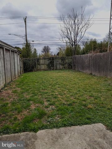 30 BEDFORD DR, Wilmington, DE 19809