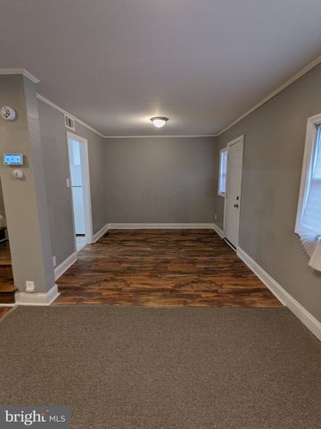 30 BEDFORD DR, Wilmington, DE 19809