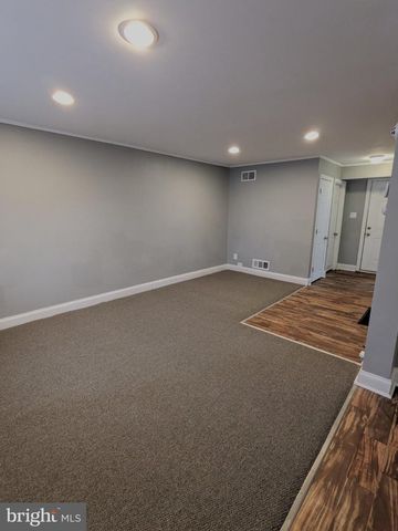30 BEDFORD DR, Wilmington, DE 19809