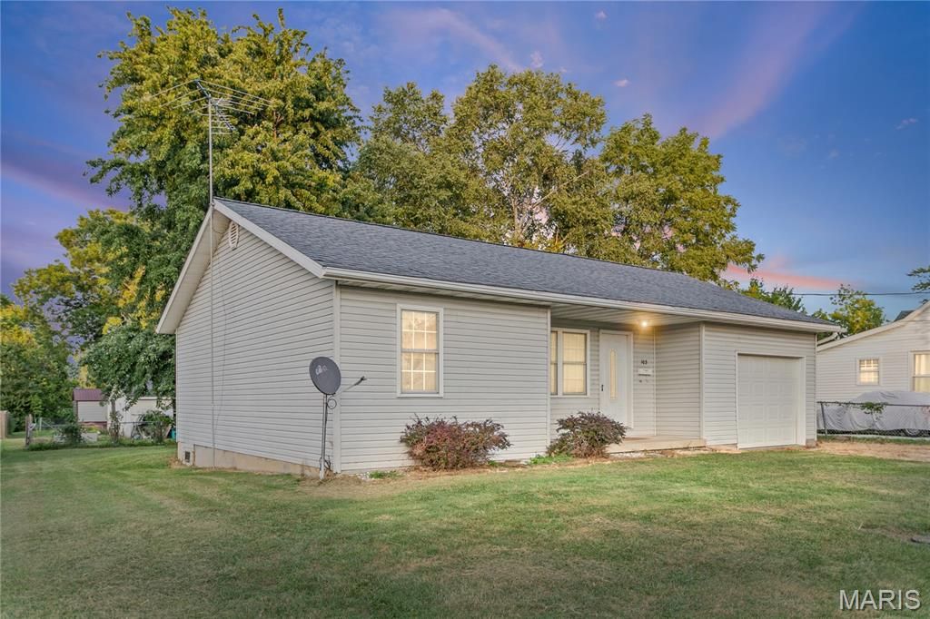 103 Deye Street, Jerseyville, IL 62052