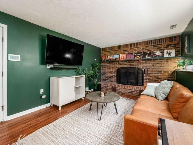 8346 Seabright Drive, Powell, OH 43065