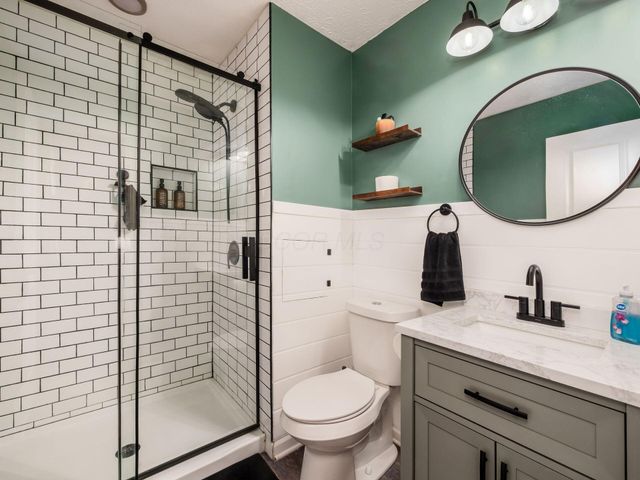 8346 Seabright Drive, Powell, OH 43065