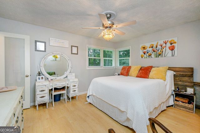 345 Hickory Hills Drive, Jefferson, GA 30549