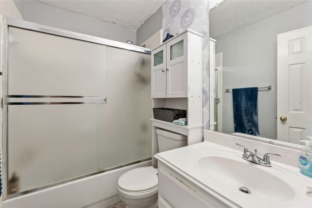 5600 Buckskin Drive, The Colony, TX 75056